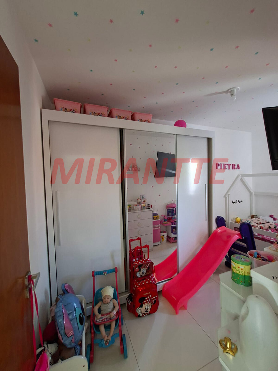 Apartamento de 43m² com 2 quartos em Vila Nivi
