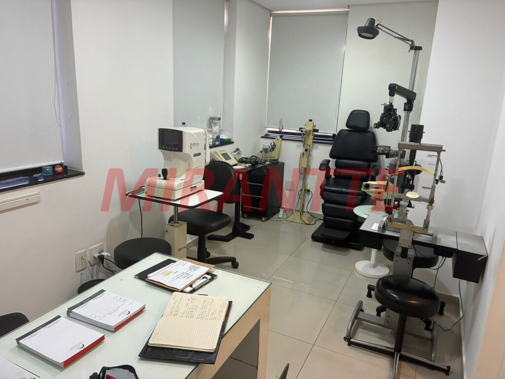 Comercial de 103m² em Santana