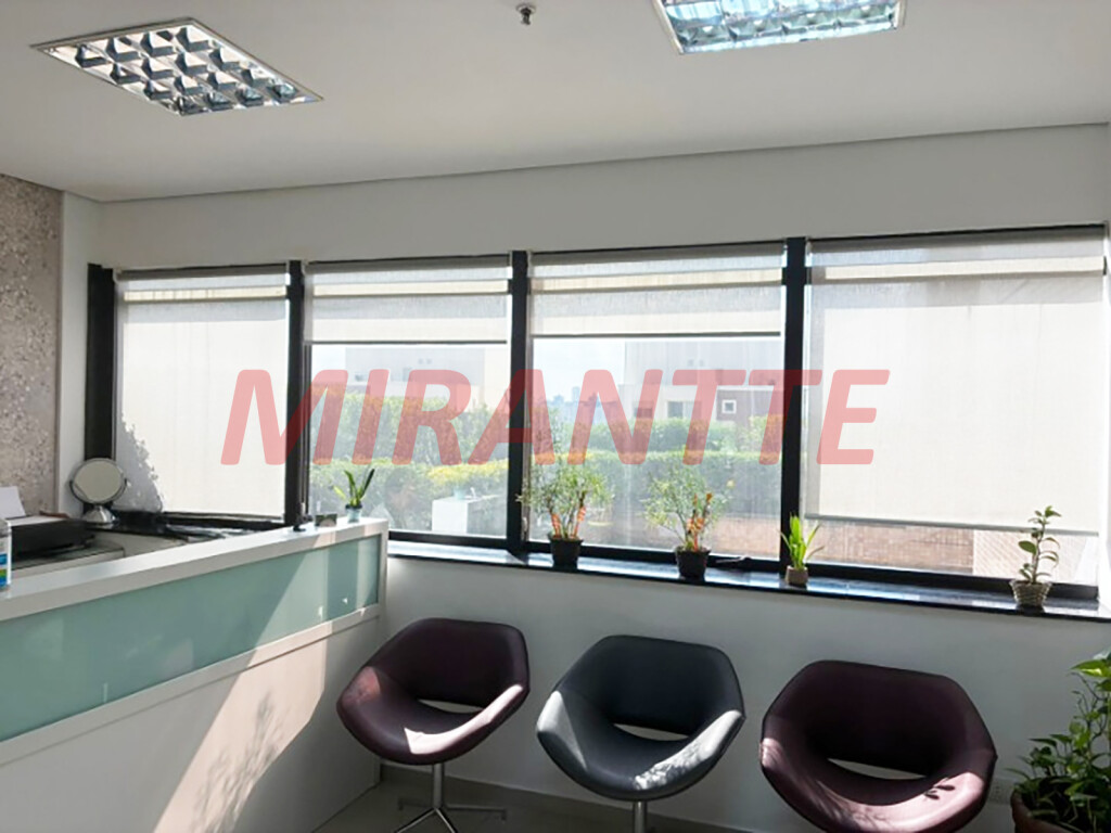 Comercial de 103m² em Santana