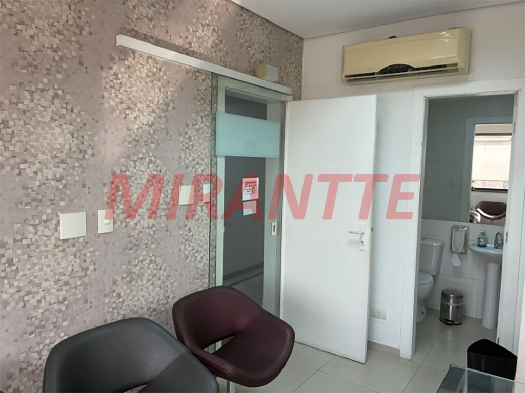 Comercial de 103m² em Santana