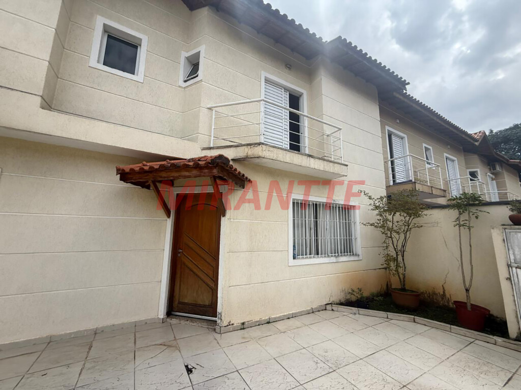 Sobrado de 102m² com 3 quartos em Parada Inglesa