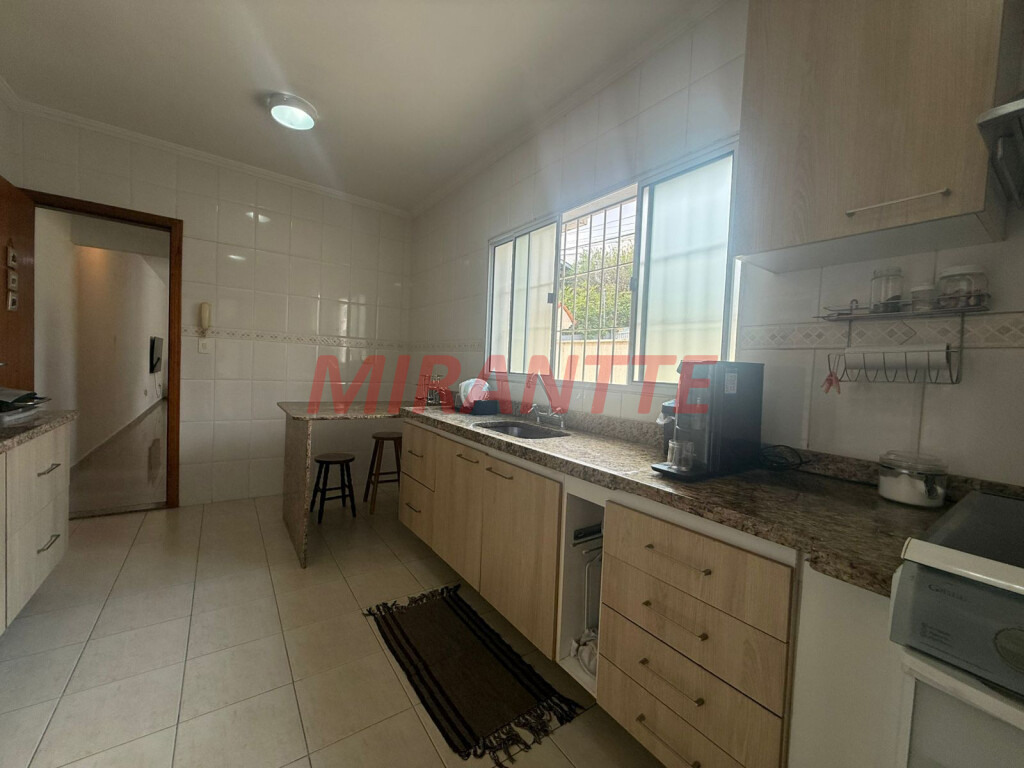 Sobrado de 102m² com 3 quartos em Parada Inglesa