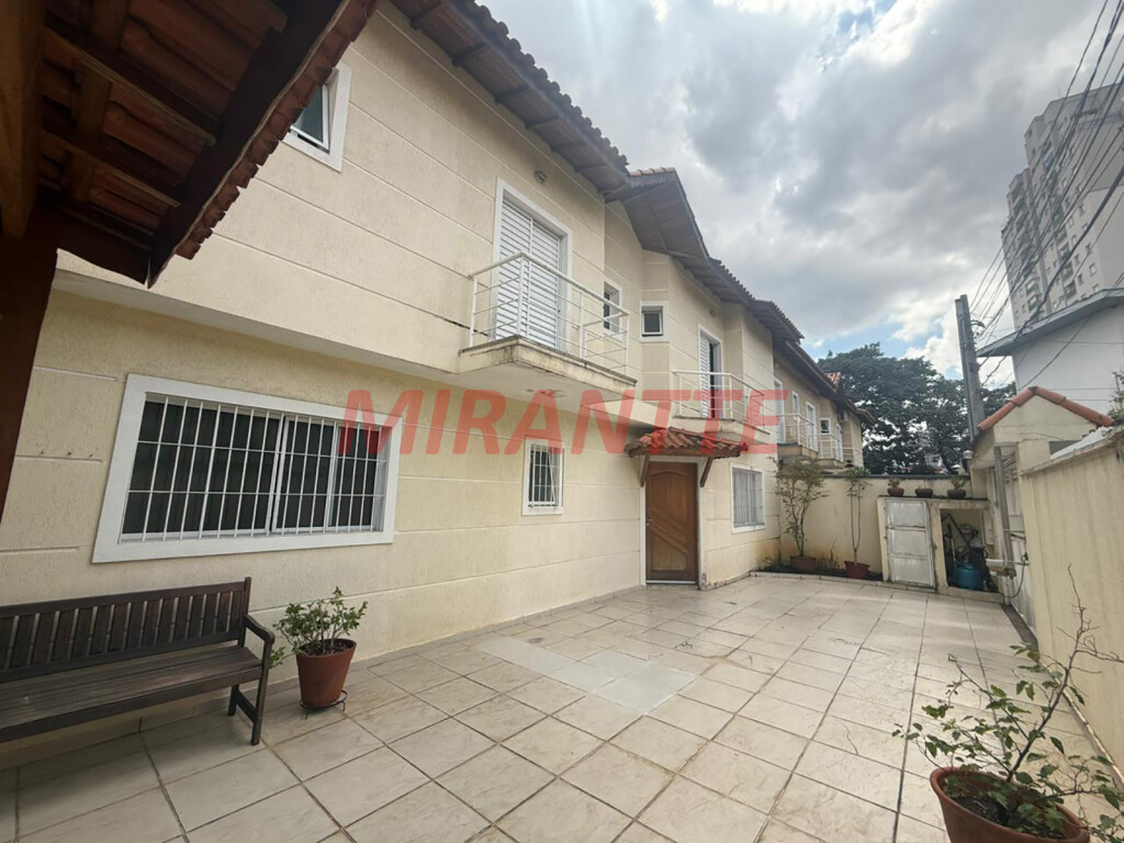 Sobrado de 102m² com 3 quartos em Parada Inglesa