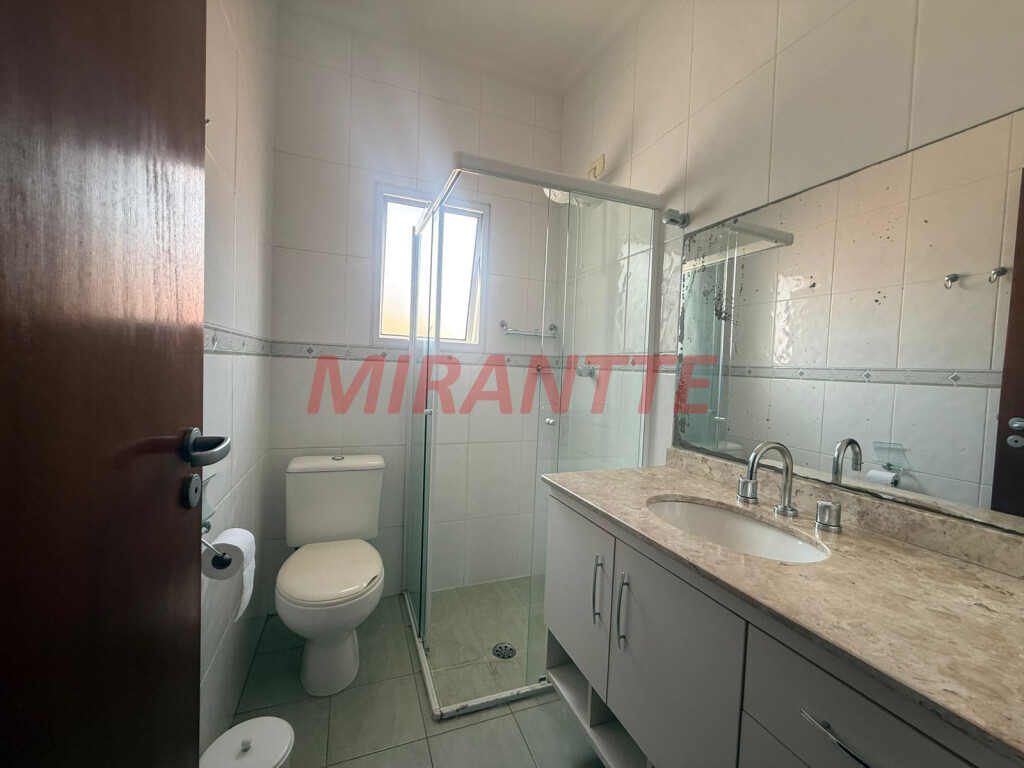 Sobrado de 102m² com 3 quartos em Parada Inglesa