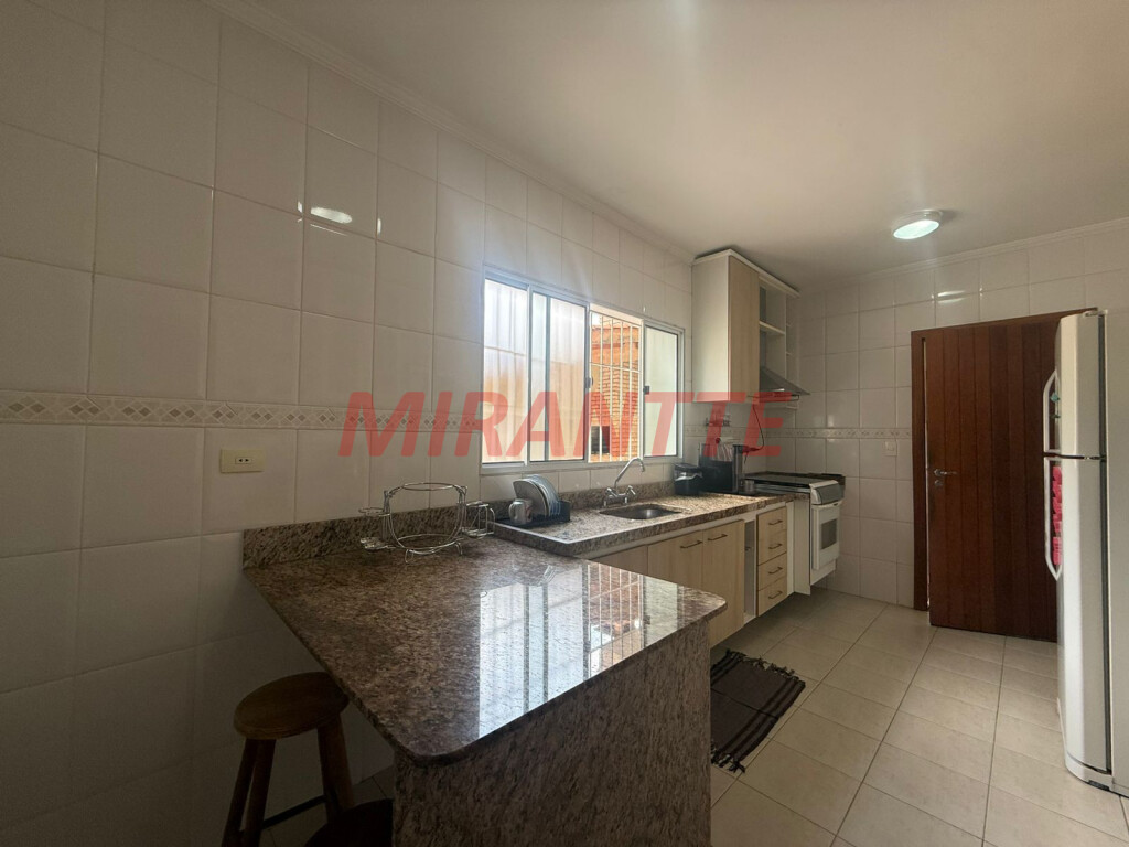 Sobrado de 102m² com 3 quartos em Parada Inglesa