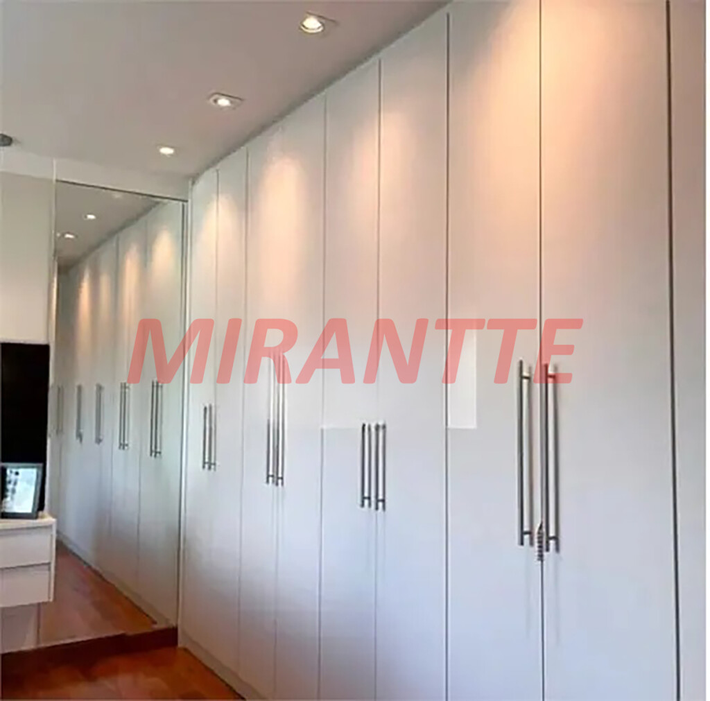 Apartamento de 76m² com 2 quartos em Santana