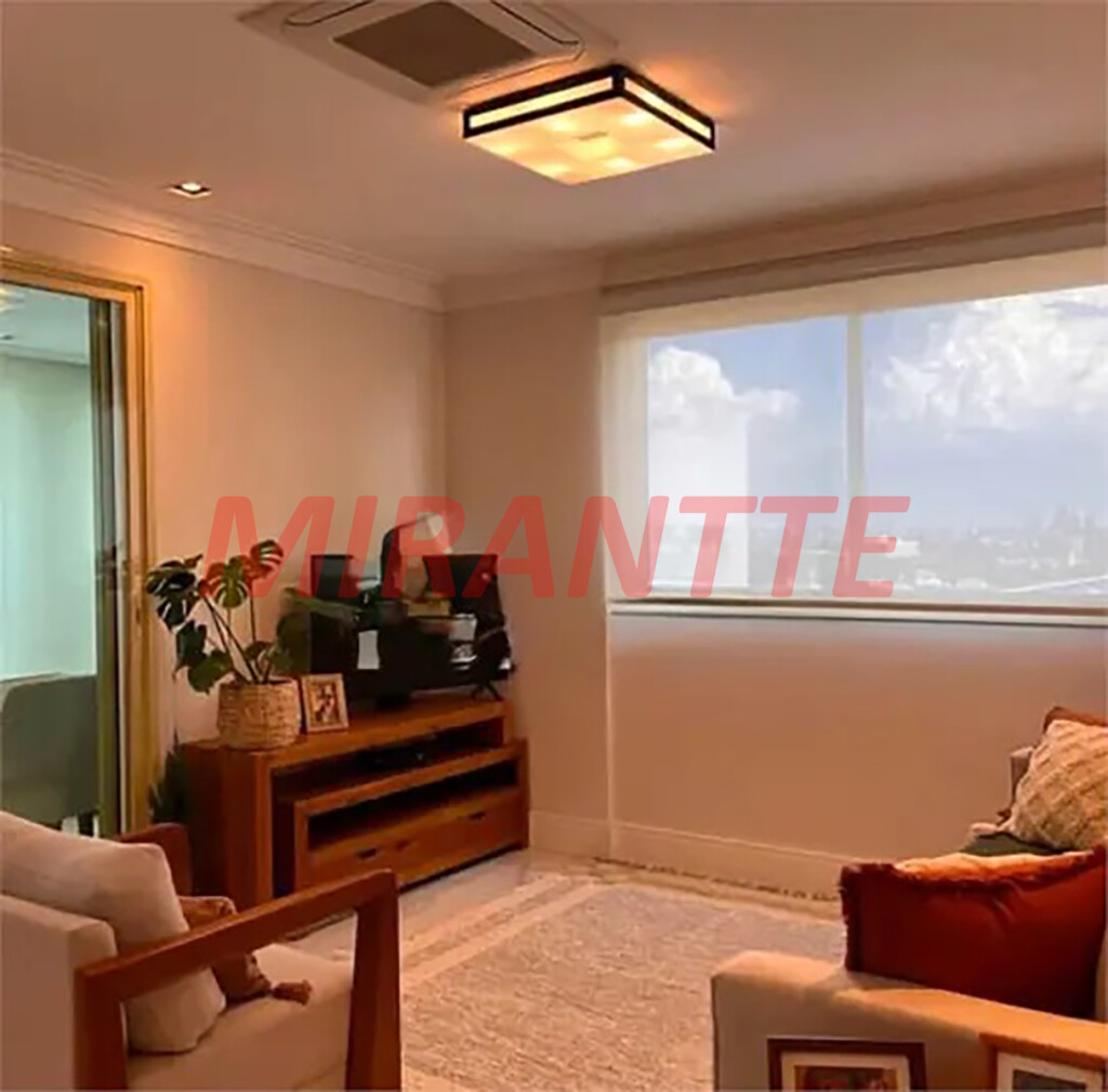 Apartamento de 76m² com 2 quartos em Santana