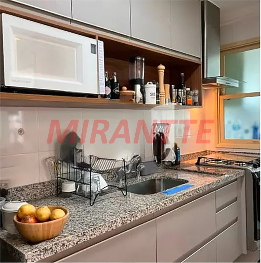 Apartamento de 76m² com 2 quartos em Santana