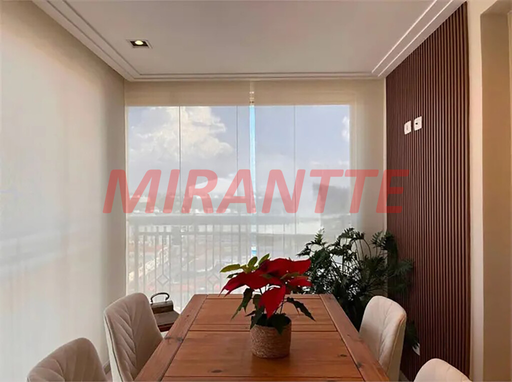 Apartamento de 76m² com 2 quartos em Santana