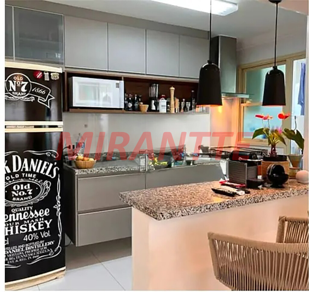 Apartamento de 76m² com 2 quartos em Santana