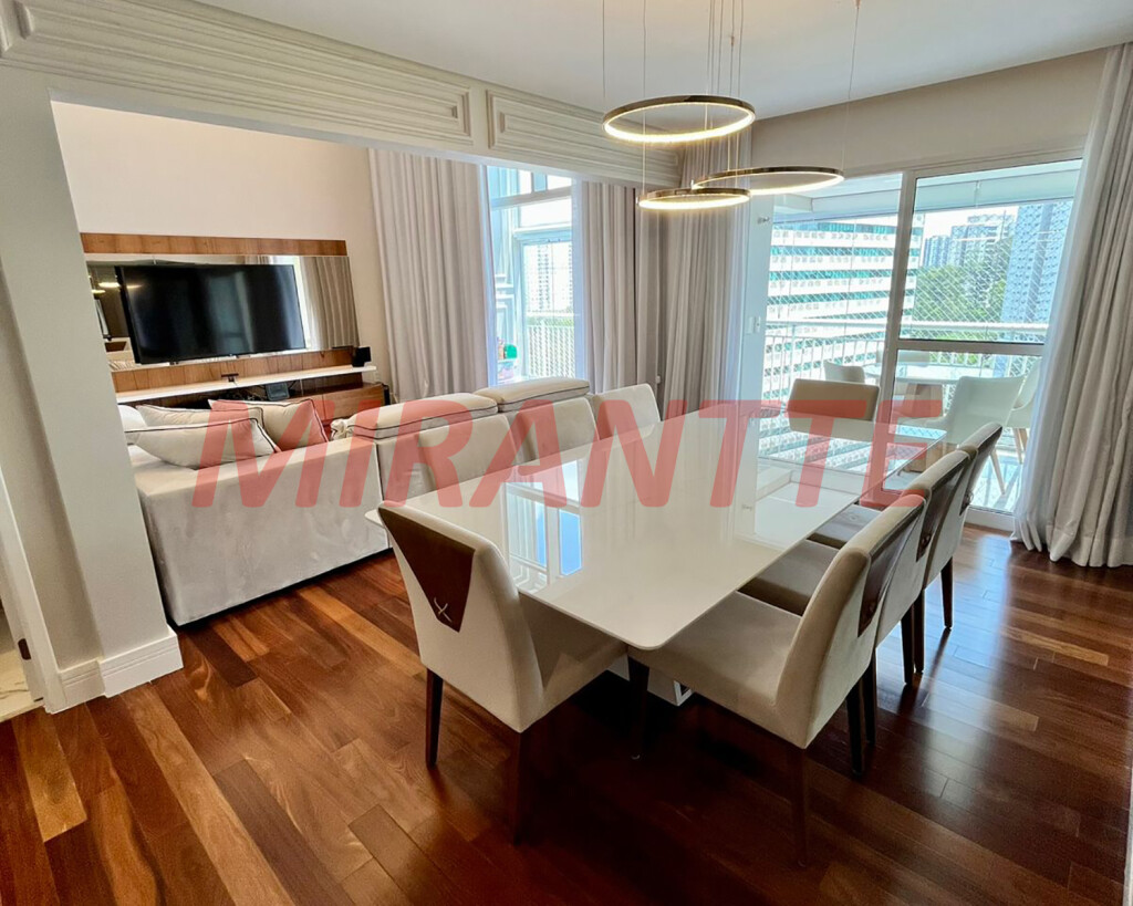 Apartamento de 170m² com 3 quartos em Morumbi