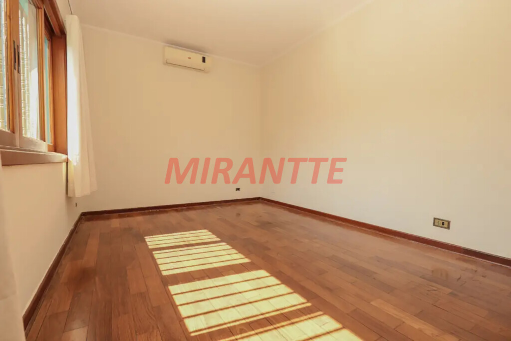 Sobrado de 244m² com 2 quartos em Freguesia do Ó