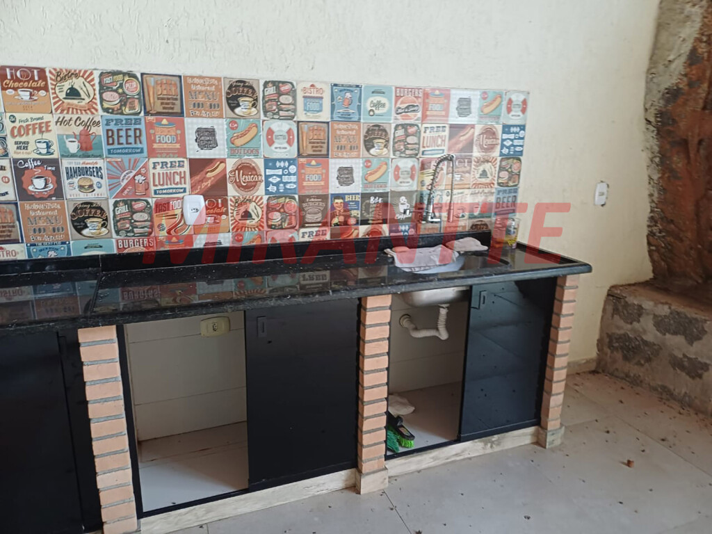 Cond. fechado de 300m² com 4 quartos em SANTA INÊS