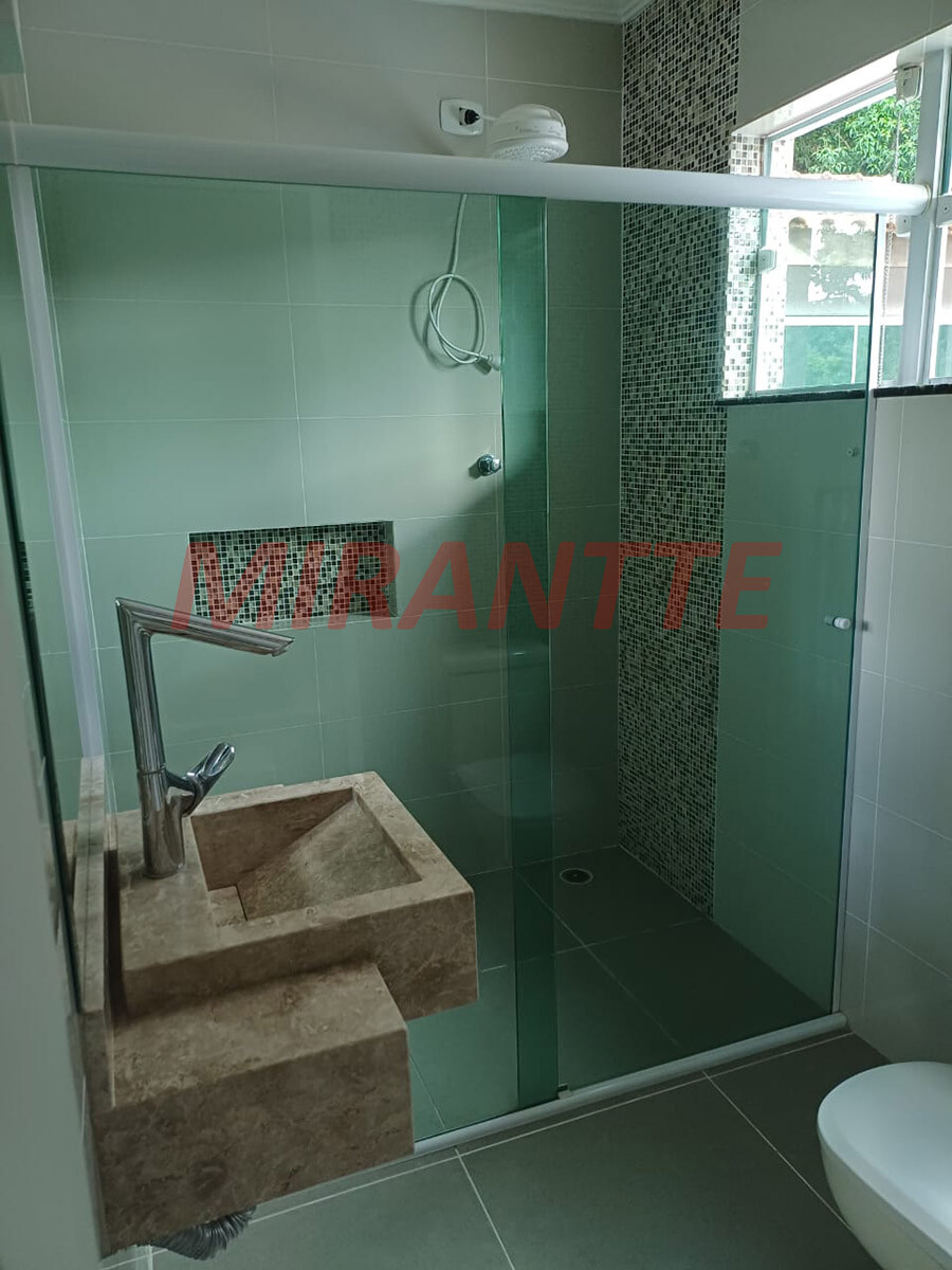 Cond. fechado de 300m² com 4 quartos em SANTA INÊS