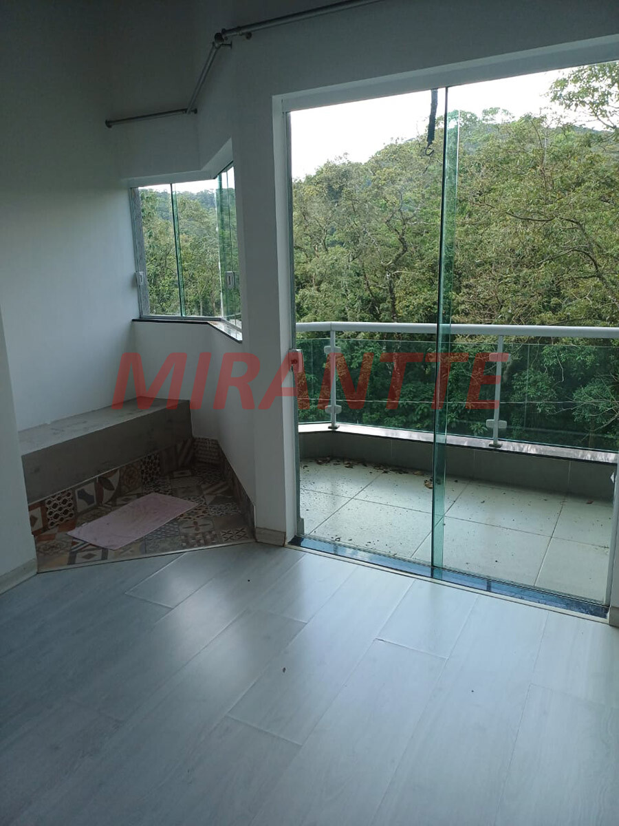 Cond. fechado de 300m² com 4 quartos em SANTA INÊS