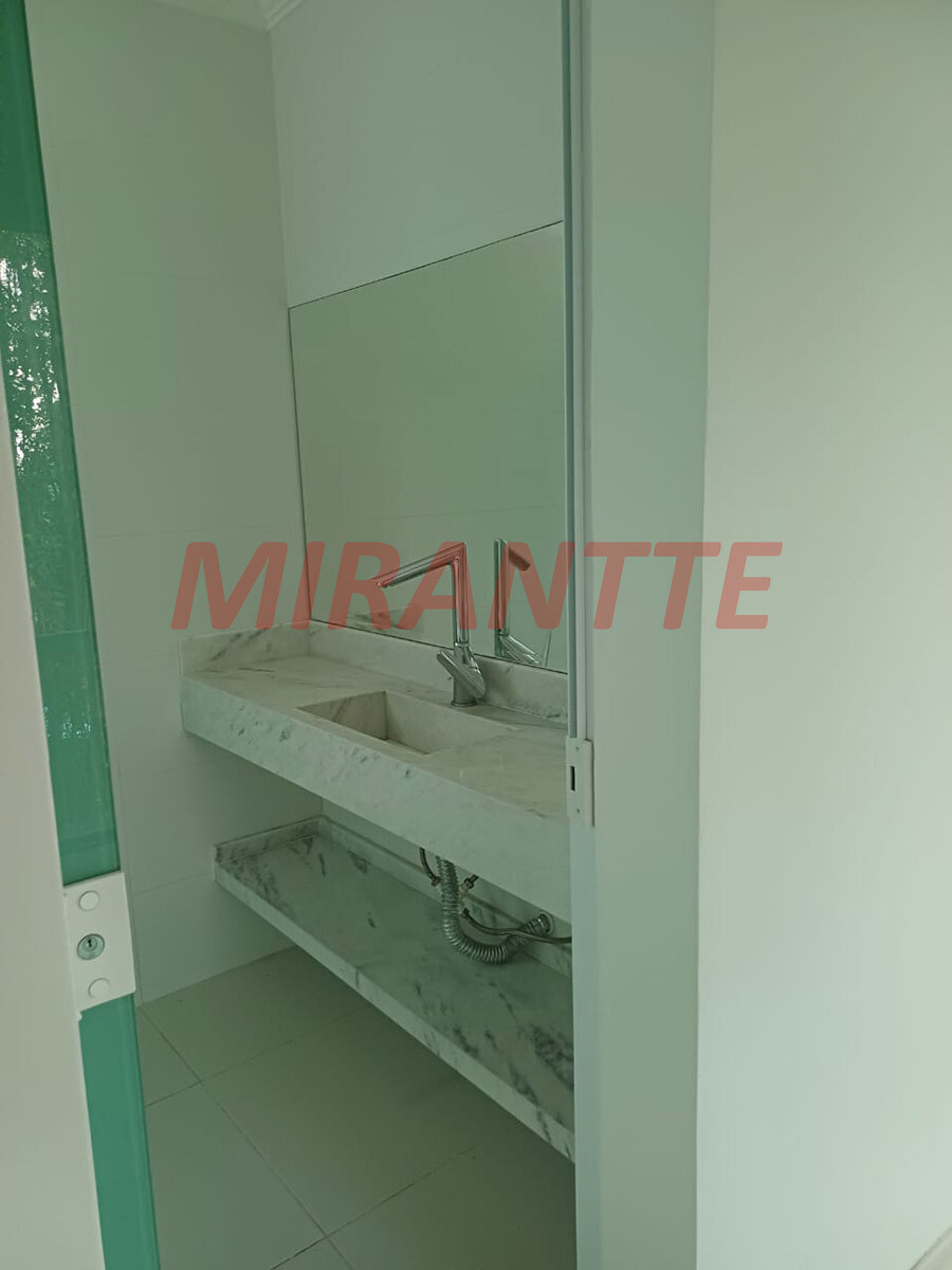 Cond. fechado de 300m² com 4 quartos em SANTA INÊS