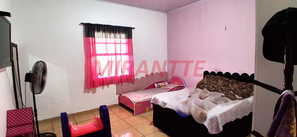 Sobrado de 250m² com 3 quartos em Tremembe