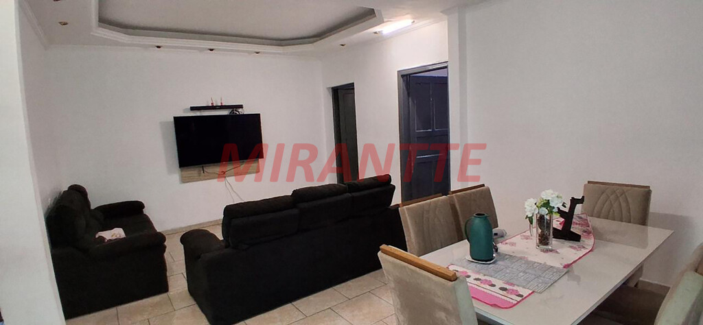 Sobrado de 250m² com 3 quartos em Tremembe