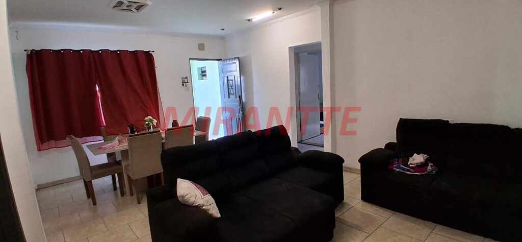 Sobrado de 250m² com 3 quartos em Tremembe