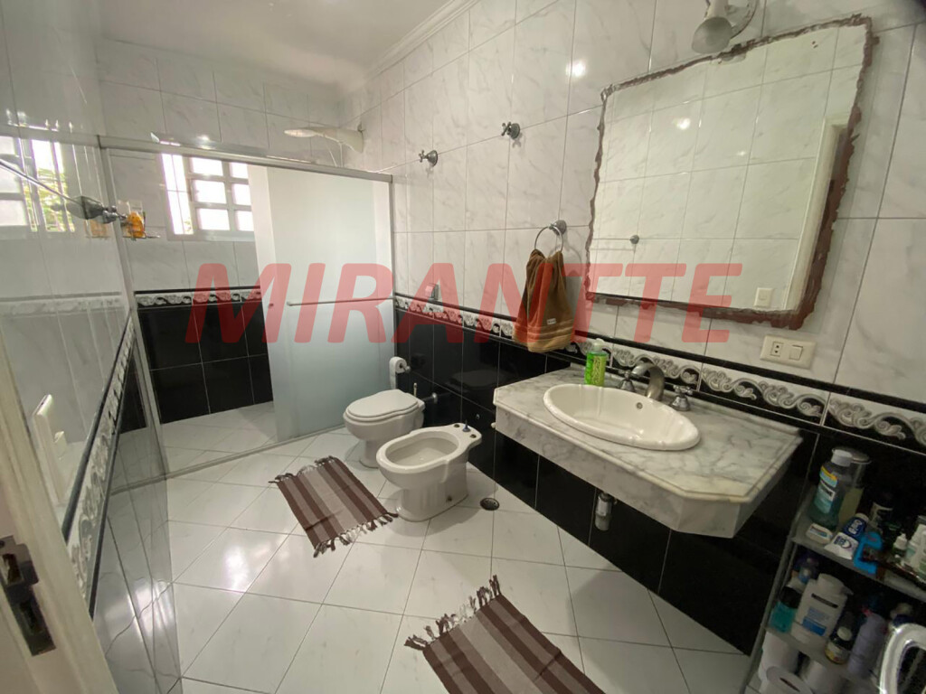 Sobrado de 199m² com 3 quartos em Vila Paiva