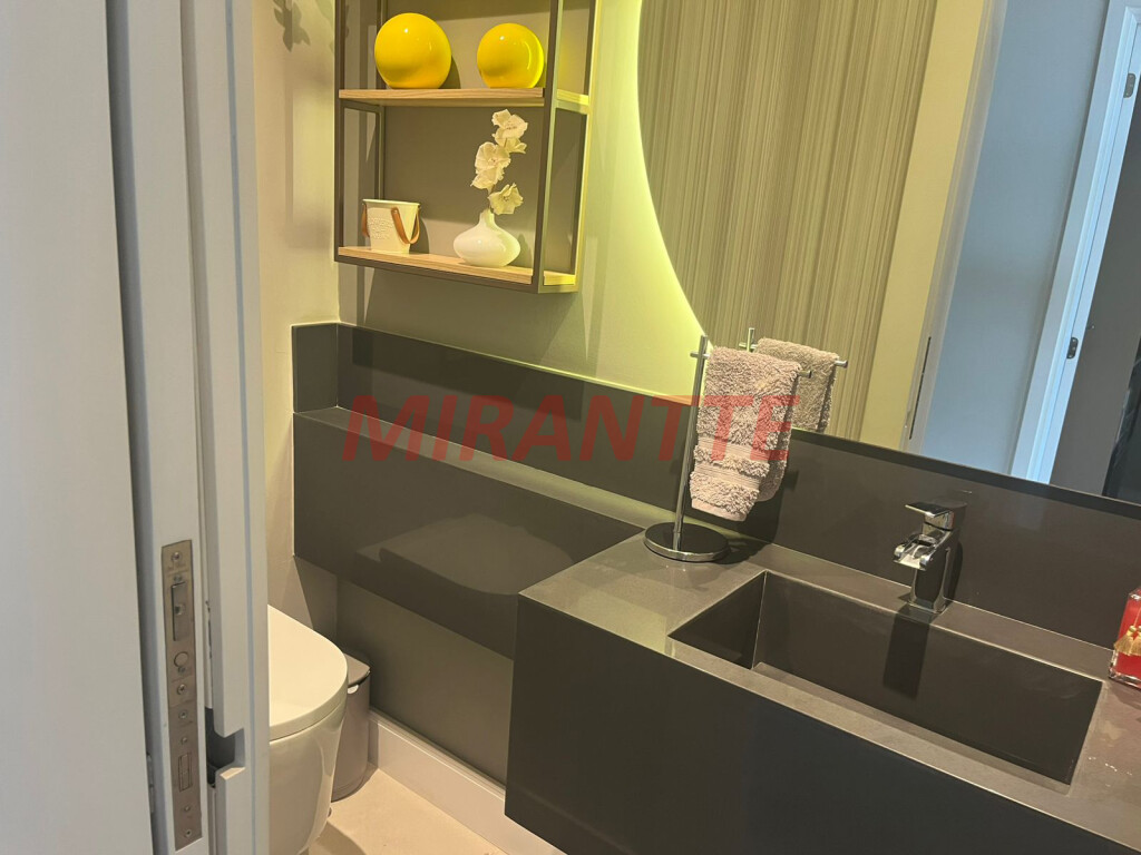 Apartamento de 135m² com 3 quartos em Santana