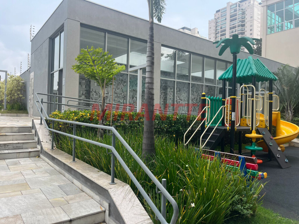 Apartamento de 135m² com 3 quartos em Santana