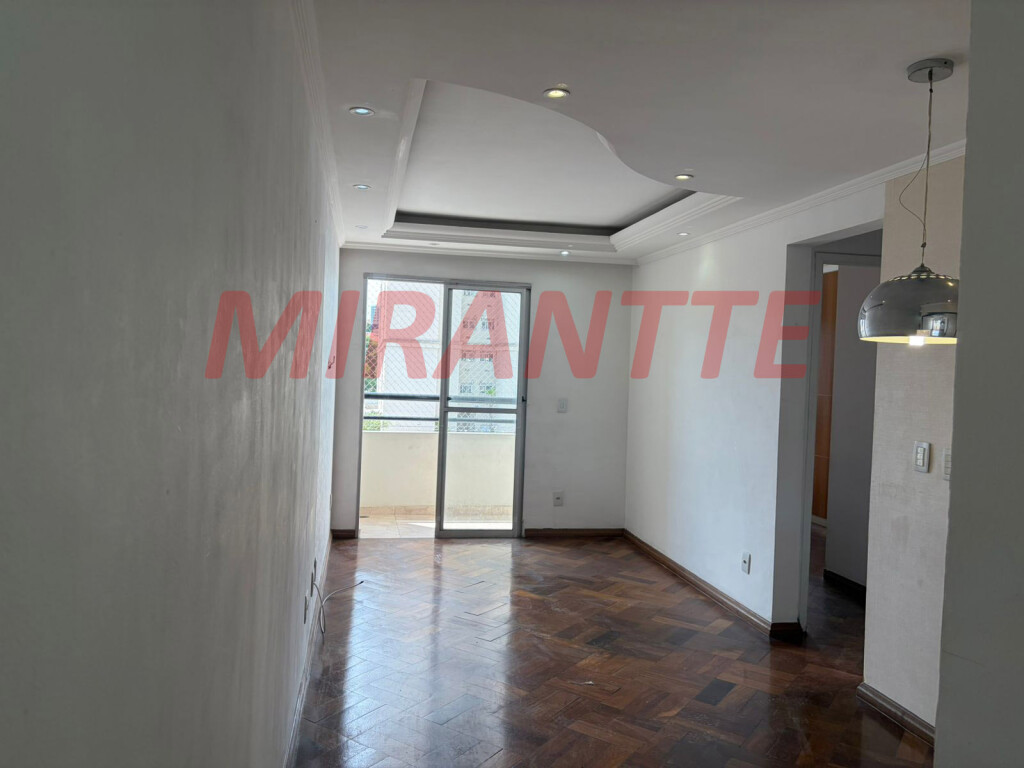 Apartamento de 67m² com 2 quartos em Vila Galvão
