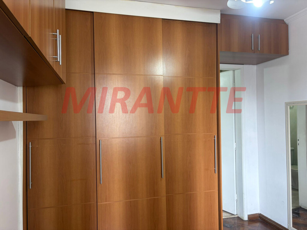Apartamento de 67m² com 2 quartos em Vila Galvão