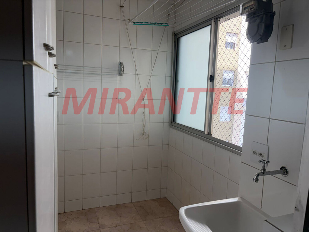 Apartamento de 67m² com 2 quartos em Vila Galvão