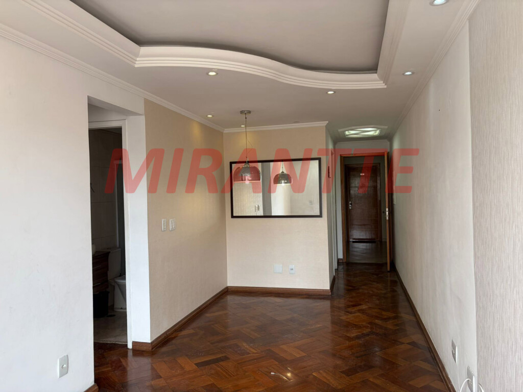 Apartamento de 67m² com 2 quartos em Vila Galvão