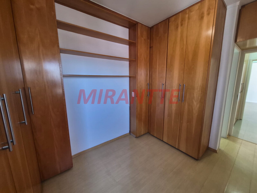 Apartamento de 76m² com 3 quartos em Santana