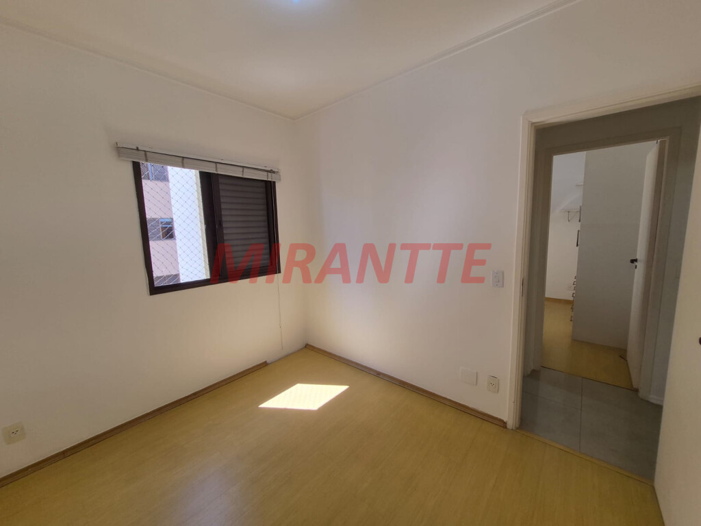 Apartamento de 76m² com 3 quartos em Santana