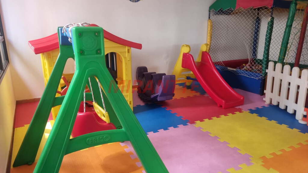 Apartamento de 76m² com 3 quartos em Santana