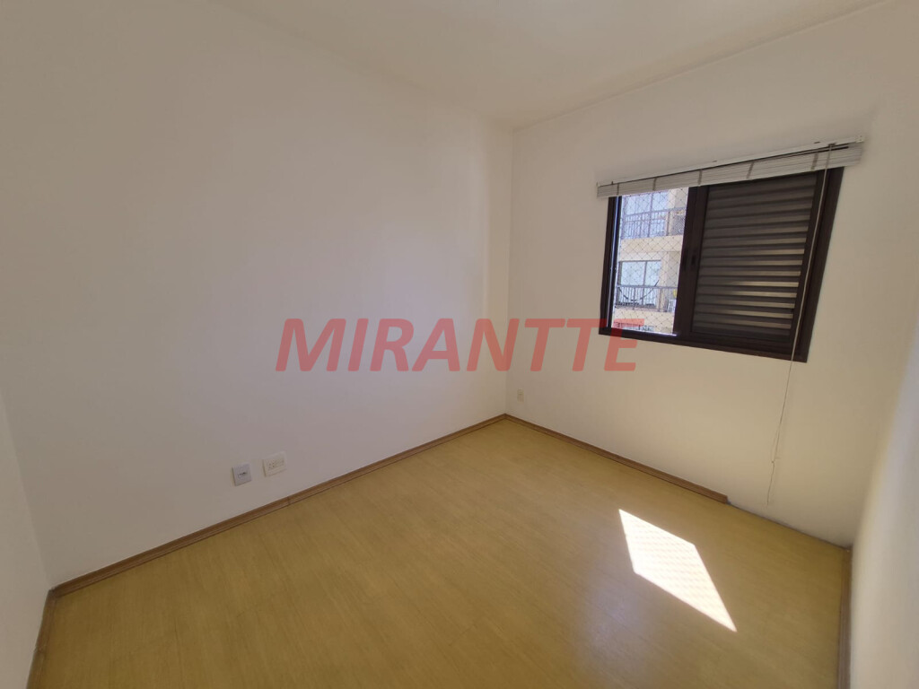 Apartamento de 76m² com 3 quartos em Santana