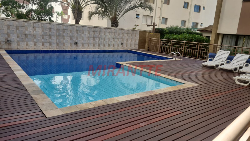 Apartamento de 76m² com 3 quartos em Santana