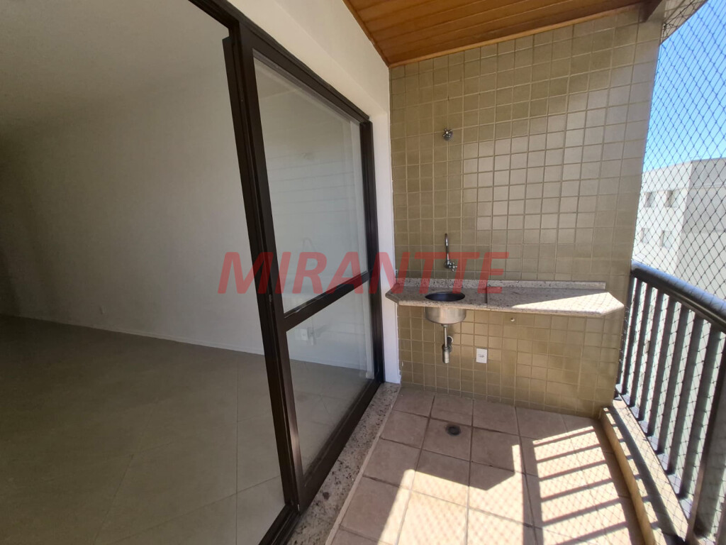 Apartamento de 76m² com 3 quartos em Santana