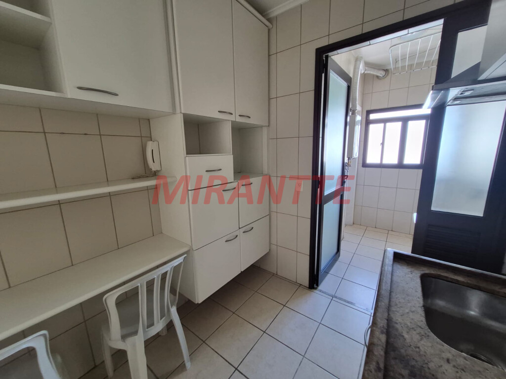 Apartamento de 76m² com 3 quartos em Santana