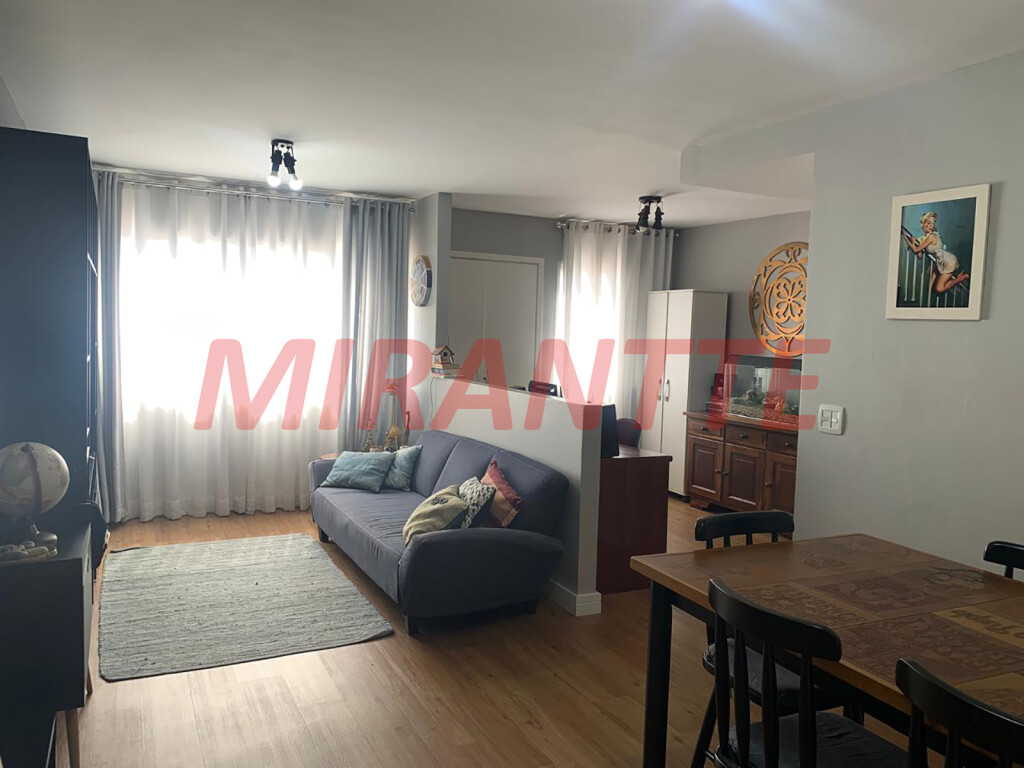 Apartamento de 77m² com 3 quartos em Santana