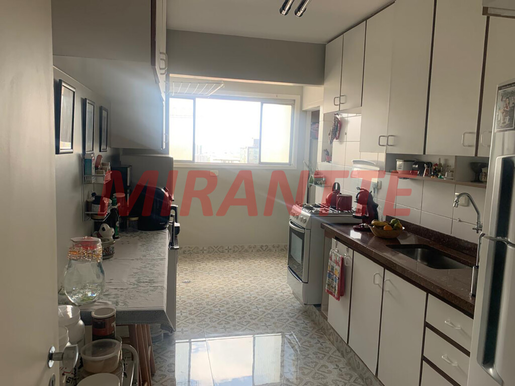 Apartamento de 77m² com 3 quartos em Santana