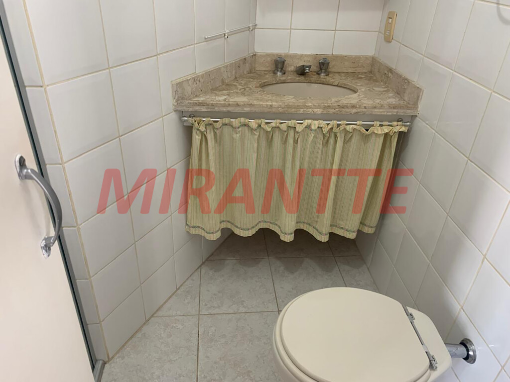 Apartamento de 77m² com 3 quartos em Santana