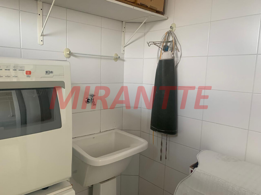 Apartamento de 77m² com 3 quartos em Santana