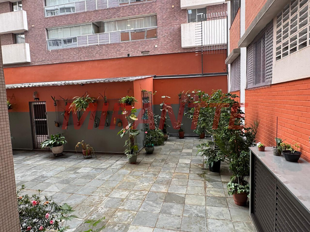 Apartamento de 77m² com 2 quartos em Santana