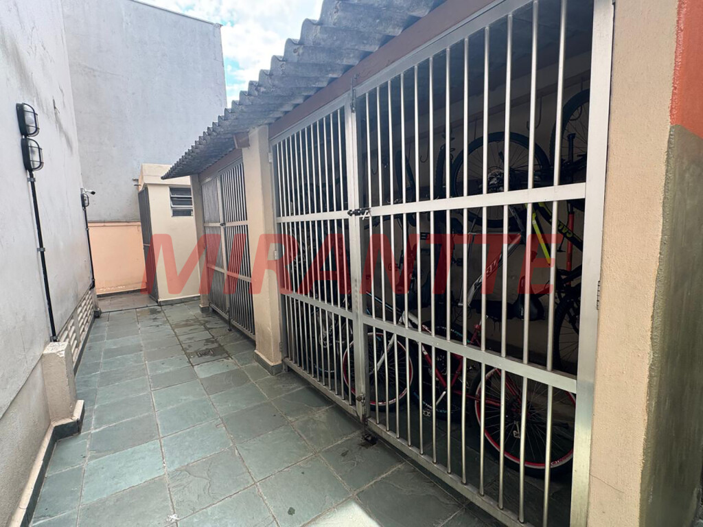 Apartamento de 77m² com 2 quartos em Santana
