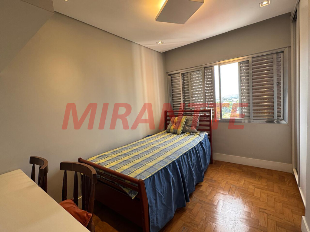 Apartamento de 77m² com 2 quartos em Santana