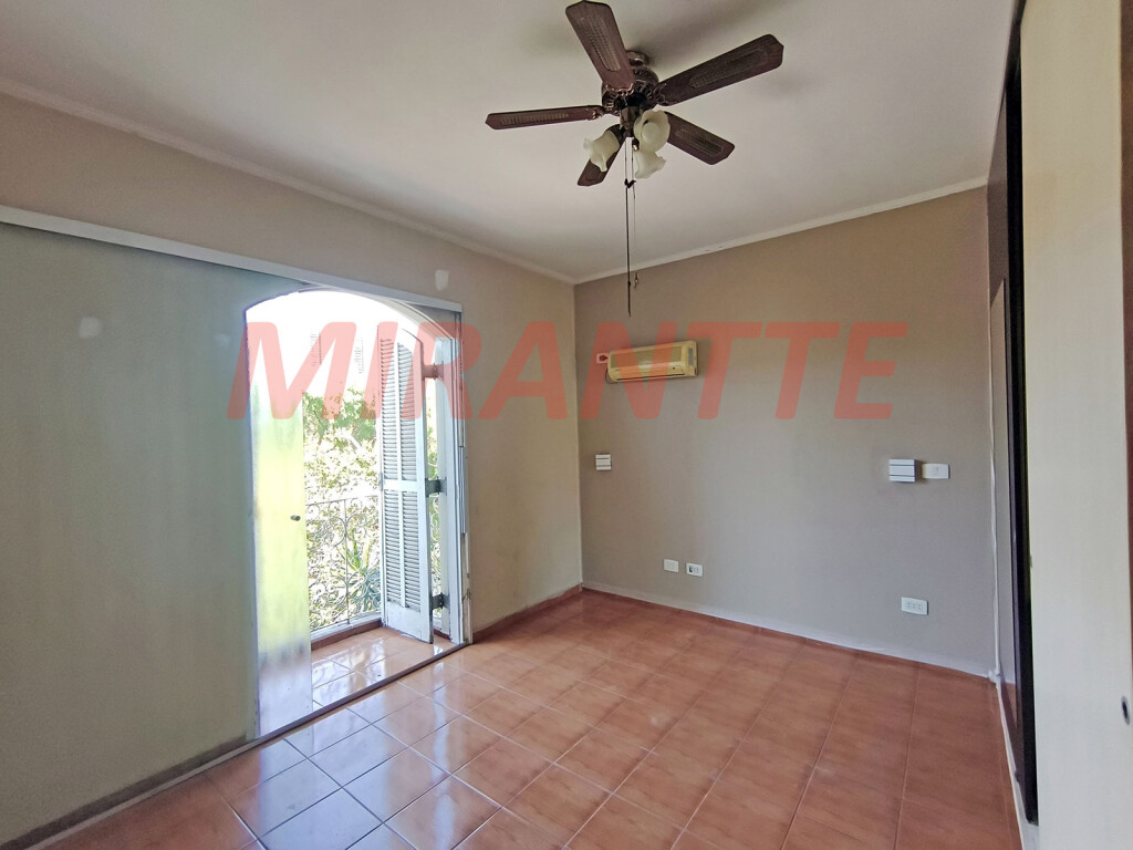 Sobrado de 142m² com 4 quartos em Jardim França
