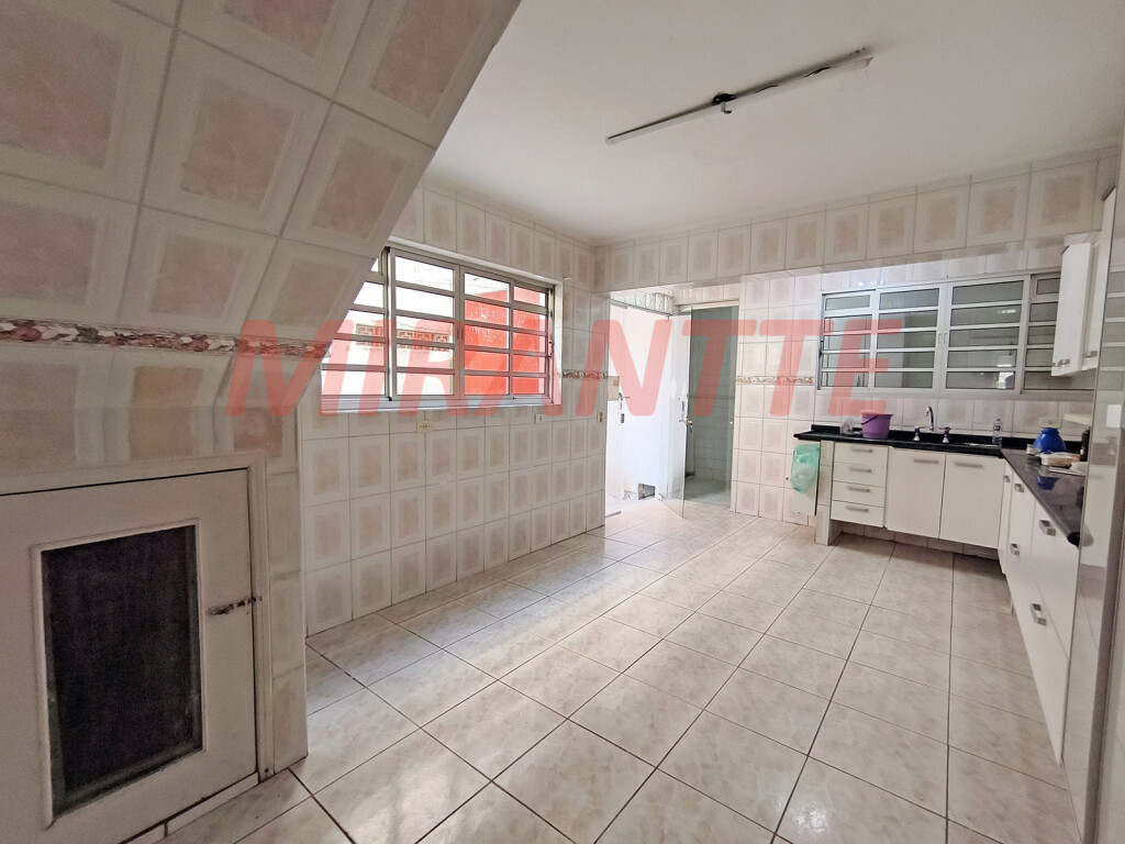 Sobrado de 142m² com 4 quartos em Jardim França