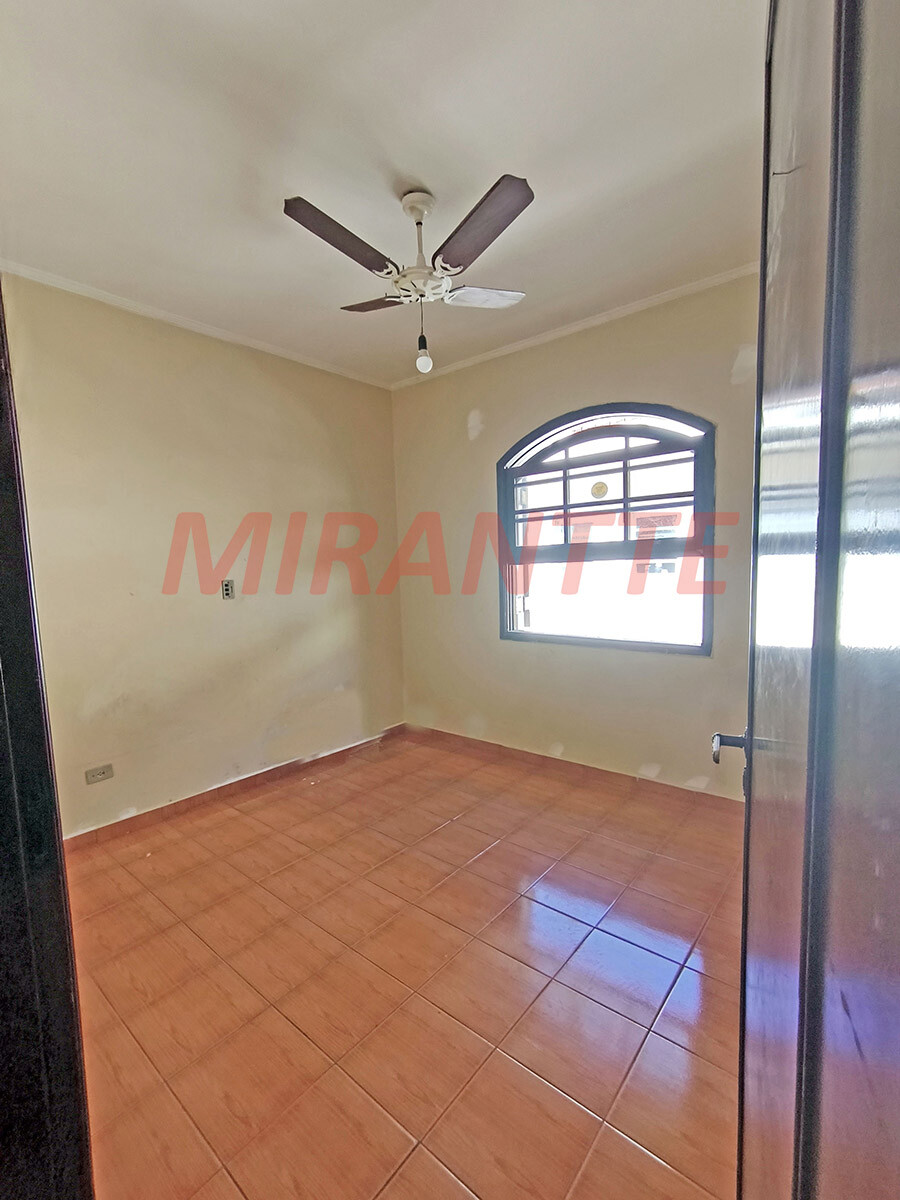 Sobrado de 142m² com 4 quartos em Jardim França