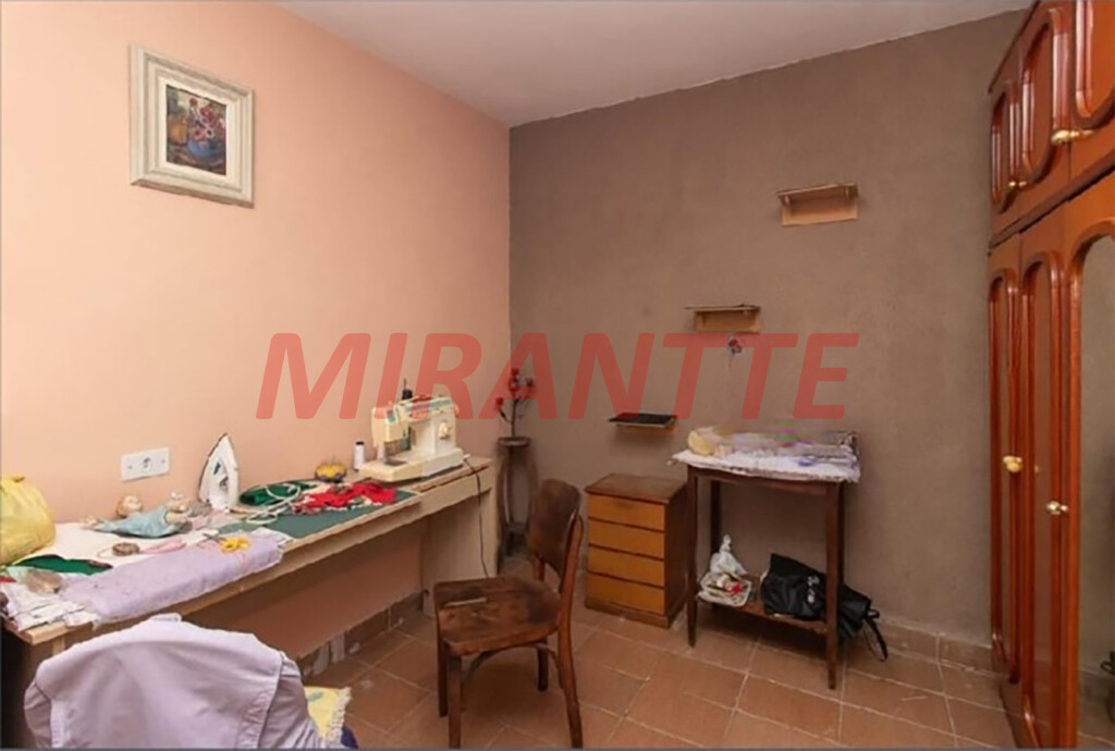 Casa terrea de 197m² com 3 quartos em Vila Isolina Mazzei