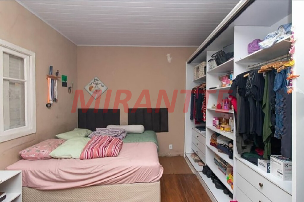 Casa terrea de 197m² com 3 quartos em Vila Isolina Mazzei
