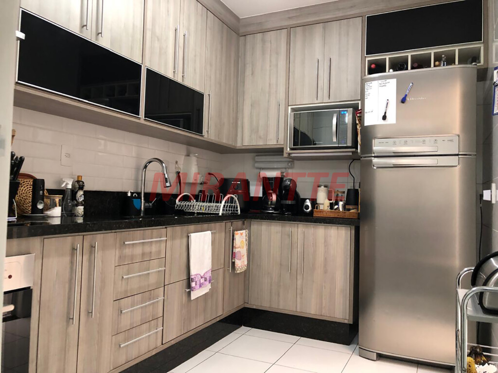 Sobrado de 100m² com 3 quartos em Vila Gustavo